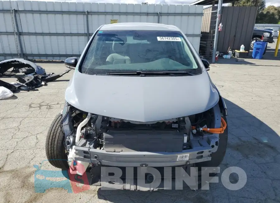 1G1FY6S09M4103248 Photo# 5