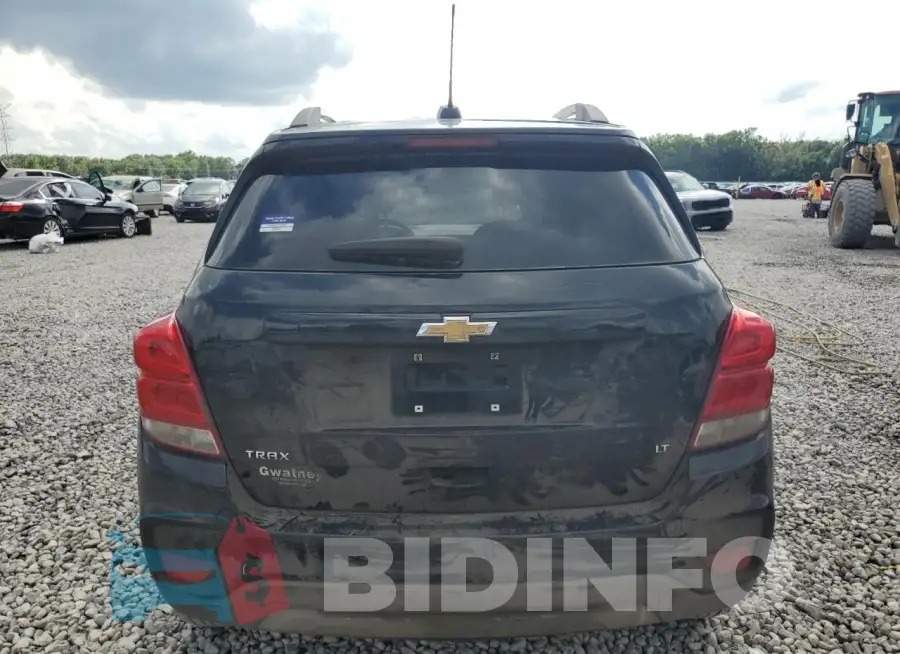 KL7CJLSB6KB947770 Photo# 6