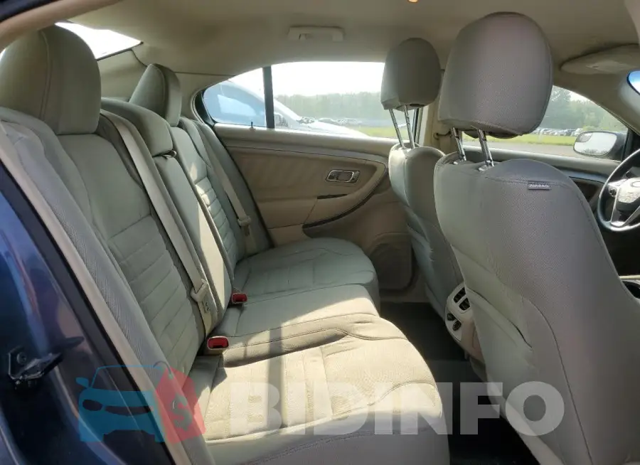 1FAHP2D80JG100947 Photo# 10
