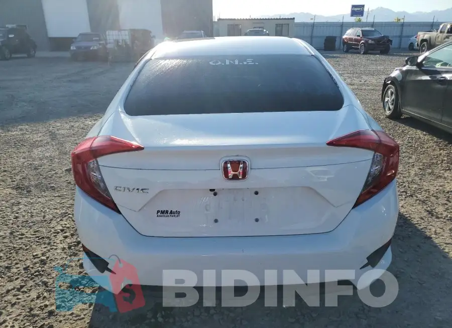 19XFC2F55JE201496 Photo# 6