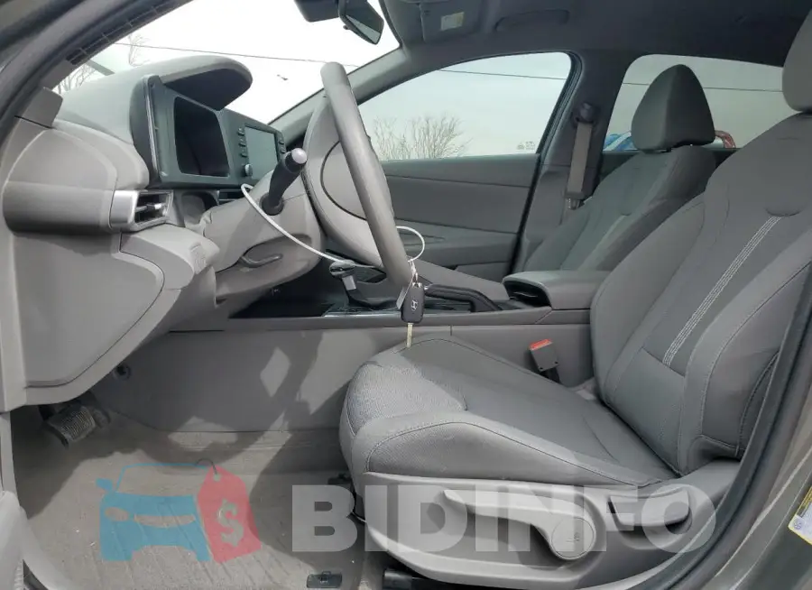 KMHLL4DG7RU792667 Photo# 7