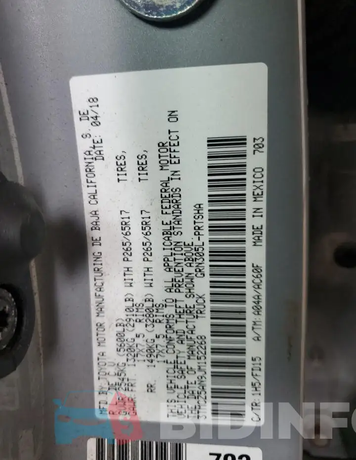 3TMCZ5AN9JM152268 Photo# 12