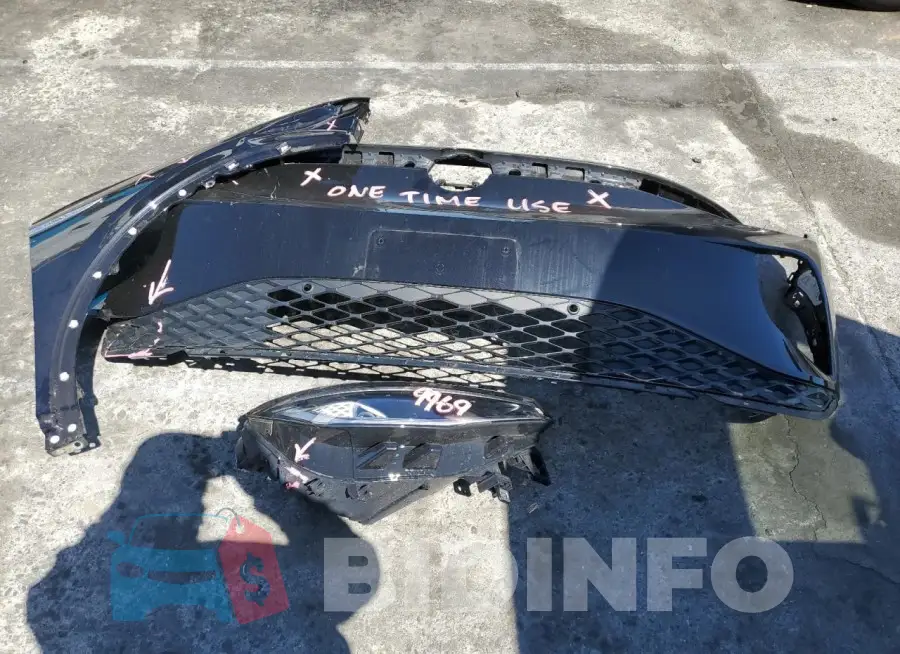 1V2GNPE82PC007756 Photo# 12