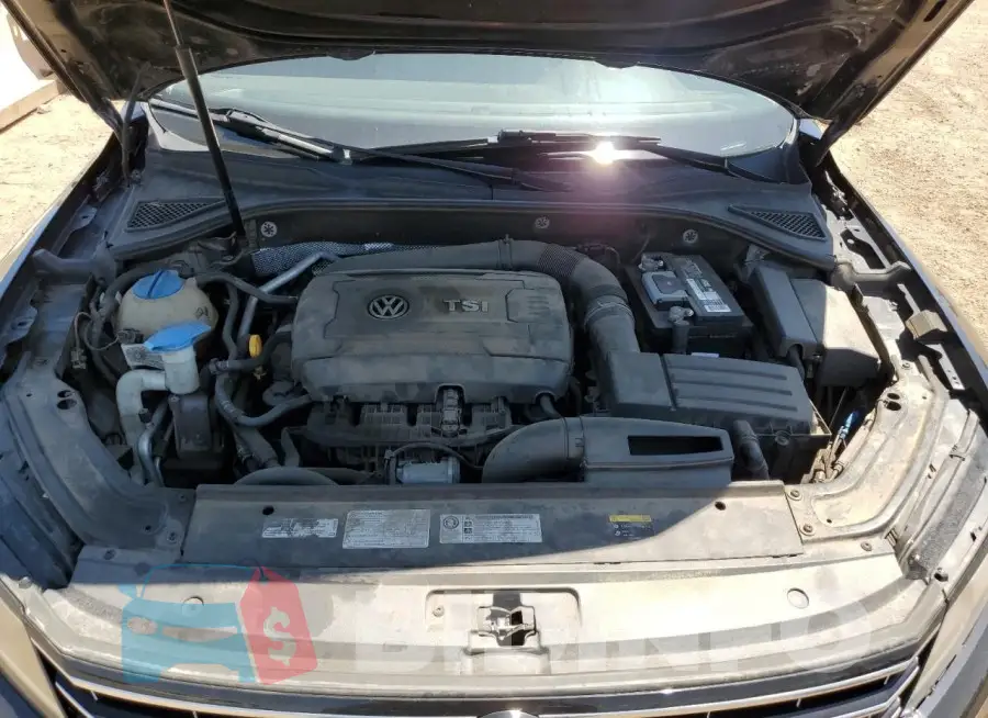 1VWDT7A3XHC058022 Photo# 11