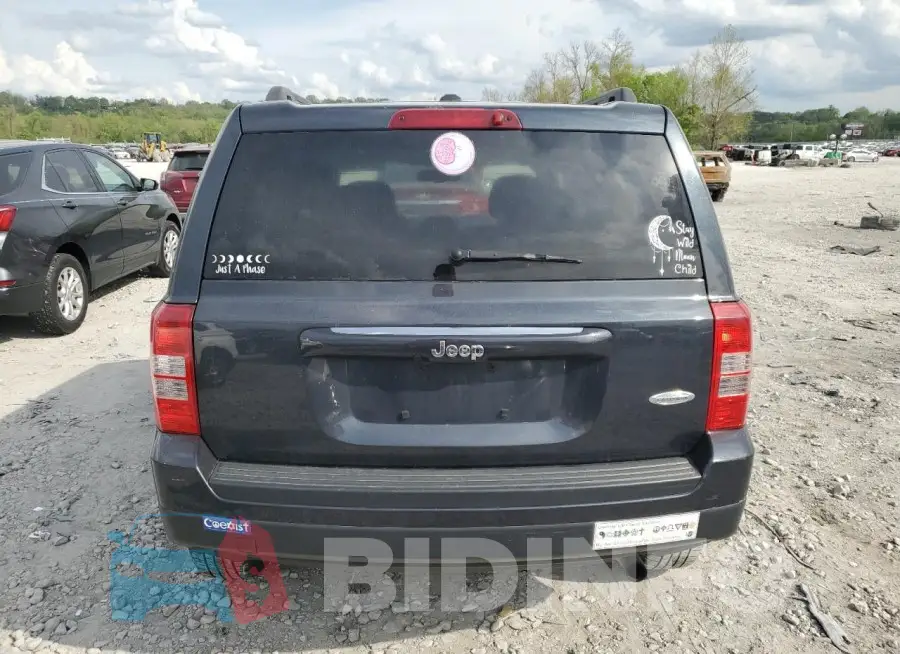 1C4NJPFB6GD502454 Photo# 6