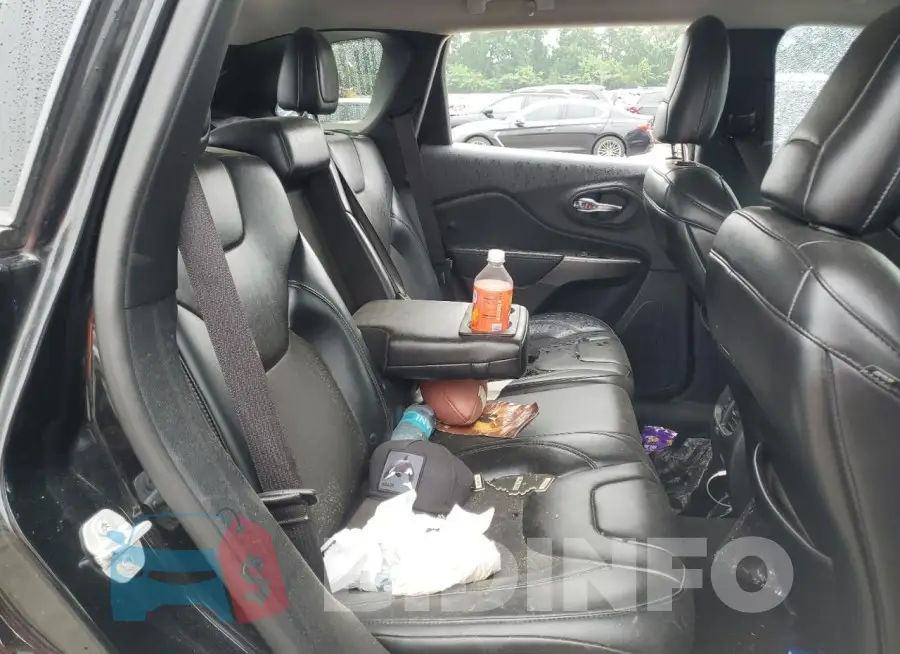 1C4PJLLBXKD403277 Photo# 11
