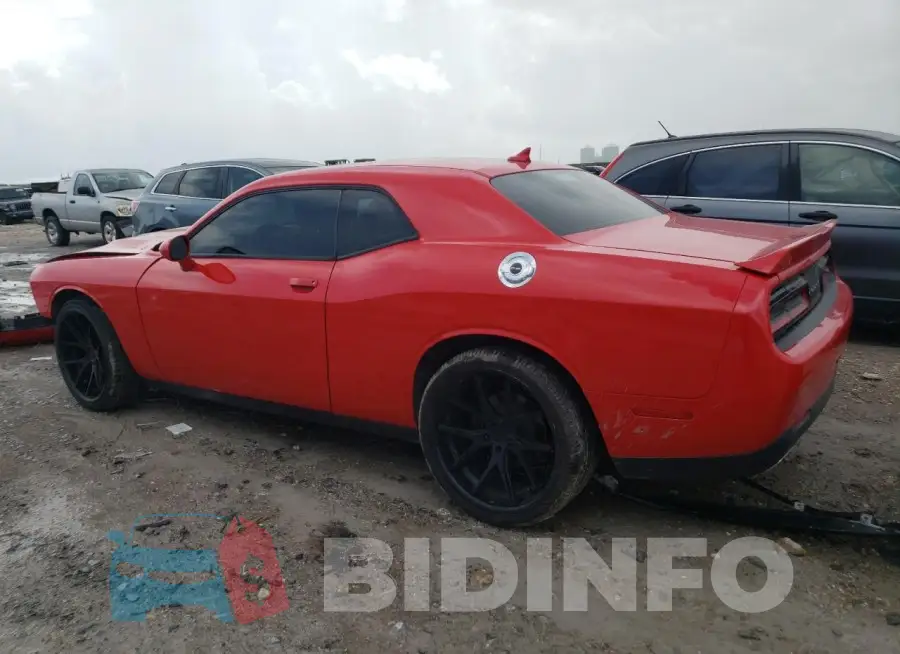2C3CDZAG8KH752016 Photo# 2