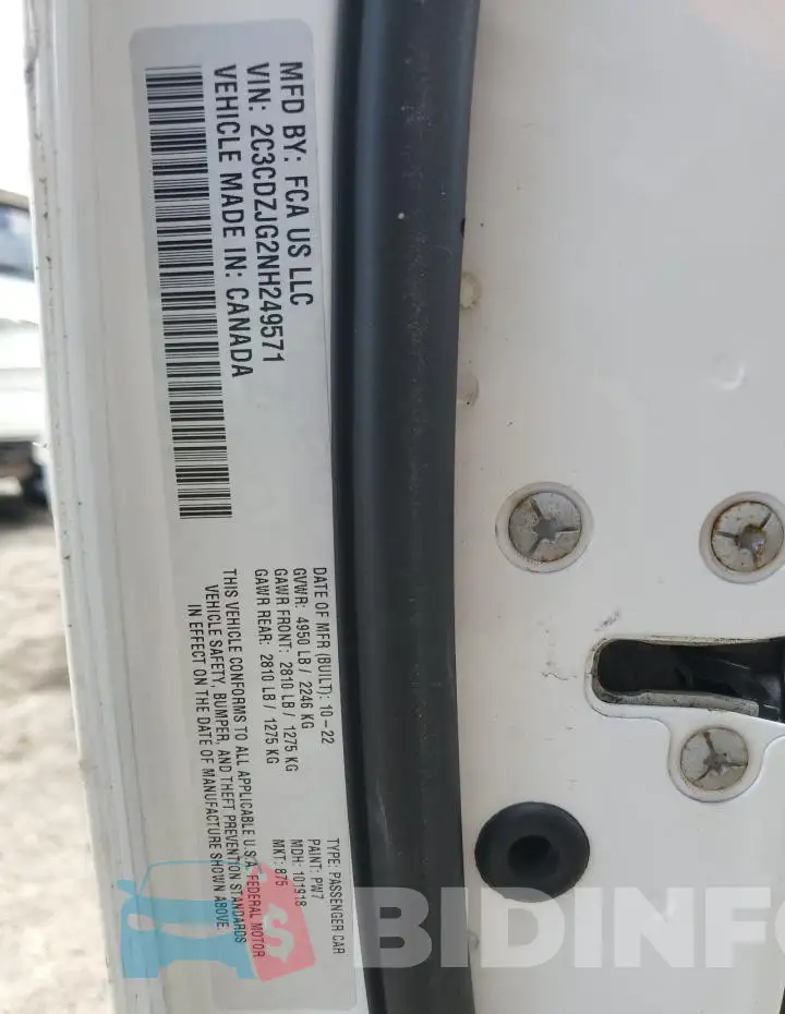 2C3CDZJG2NH249571 Photo# 12