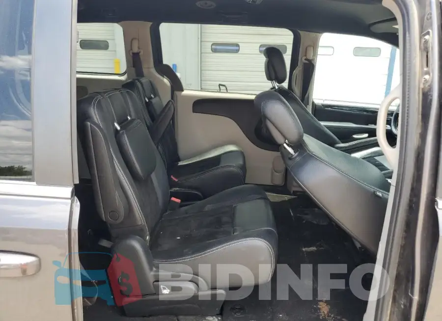 2C4RDGCG9HR685811 Photo# 11