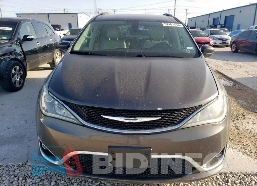 2C4RC1EG7HR578348 Photo# 5