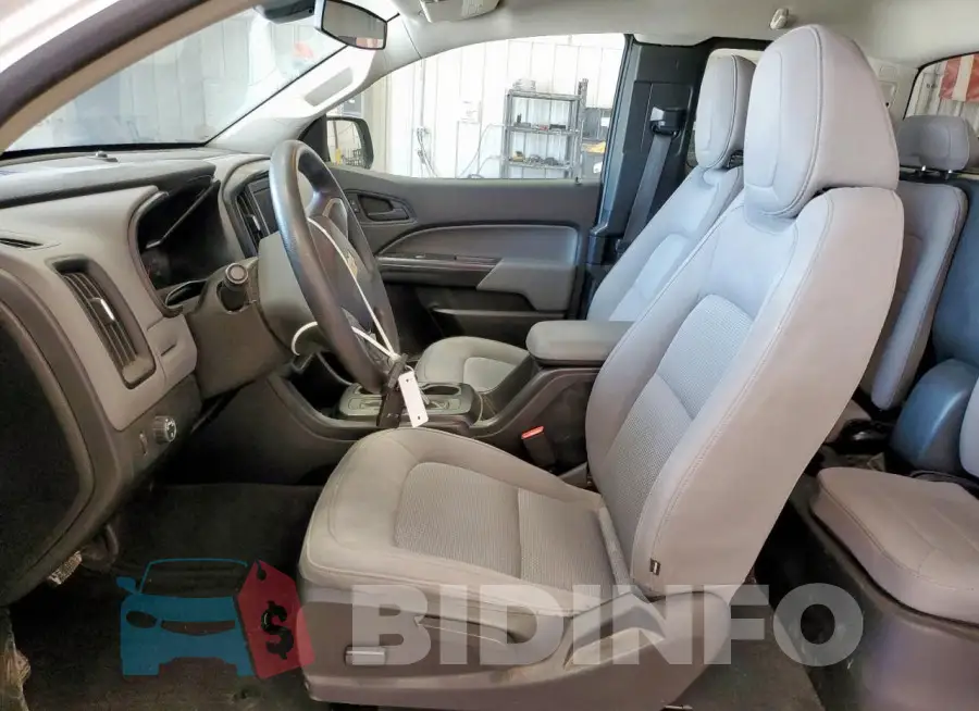 1GCHSBEA5L1249242 Photo# 7