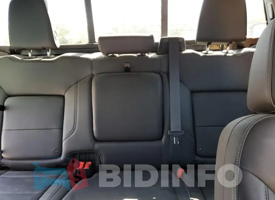 2GCUDDED8N1502825 Photo# 10