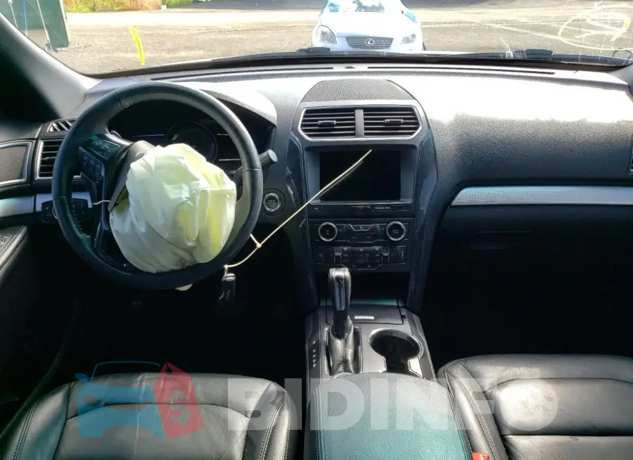 1FM5K8D8XHGA90495 Photo# 9