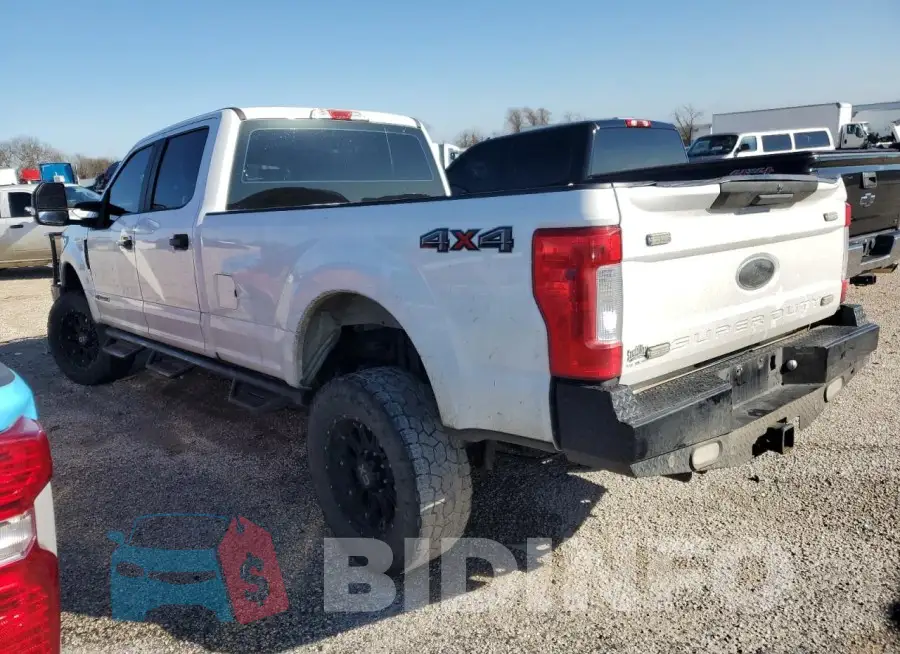 1FT8W3BT7JEB64795 Photo# 2