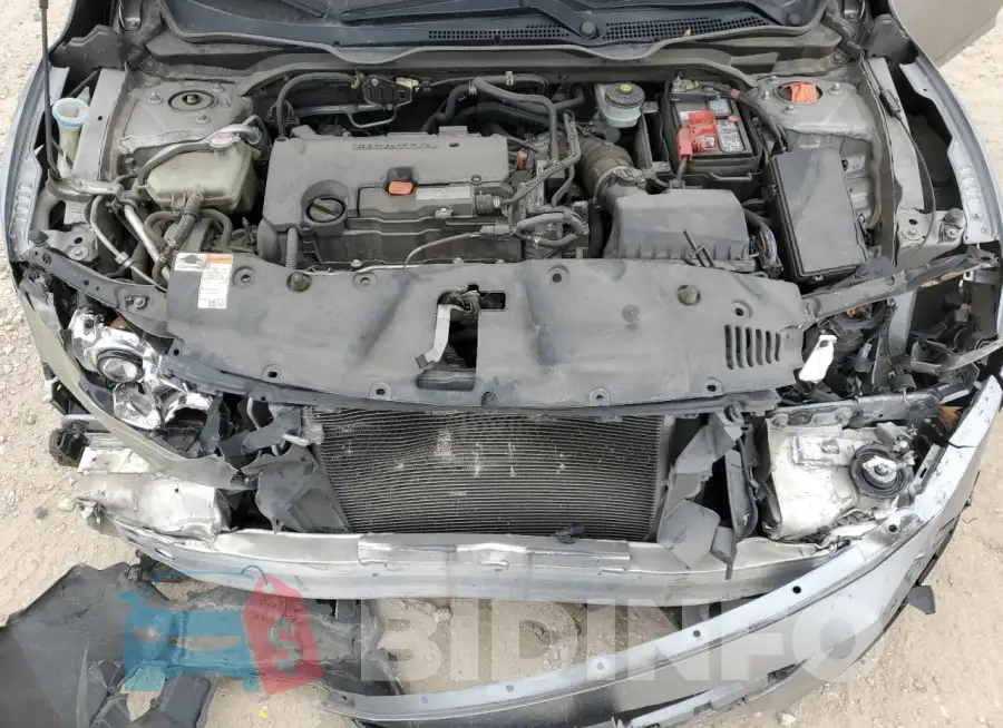 19XFC2F77JE008381 Photo# 11