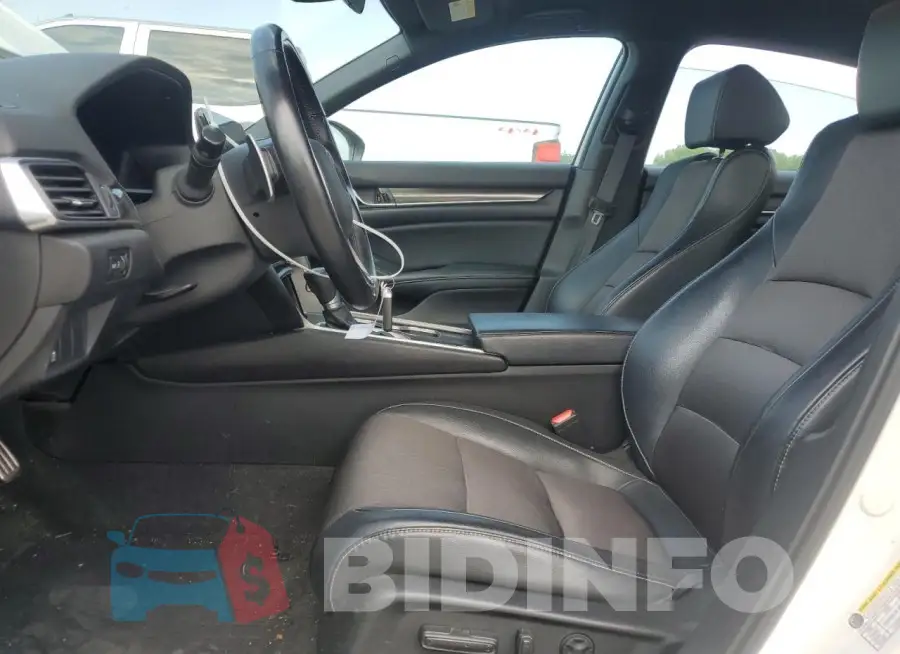 1HGCV1F30JA158437 Photo# 7
