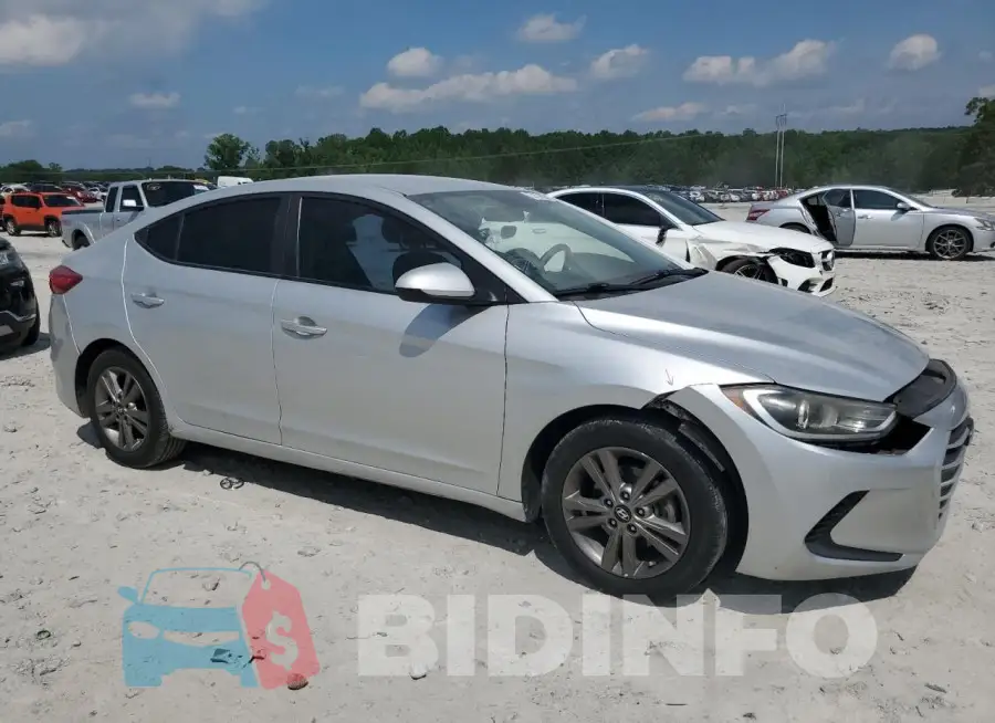 5NPD84LF4HH120173 Photo# 4