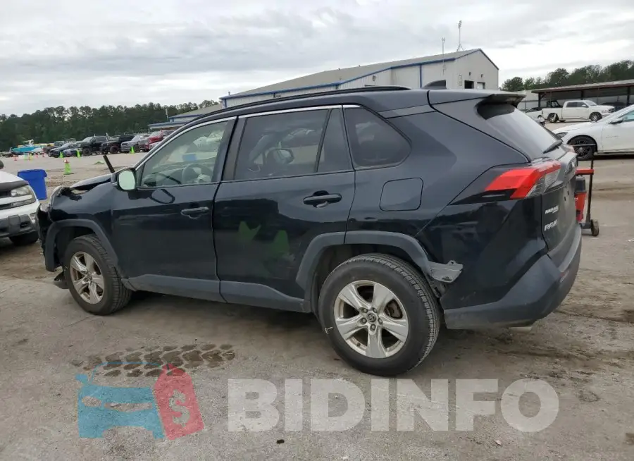 JTMW1RFV2KD505063 Photo# 2