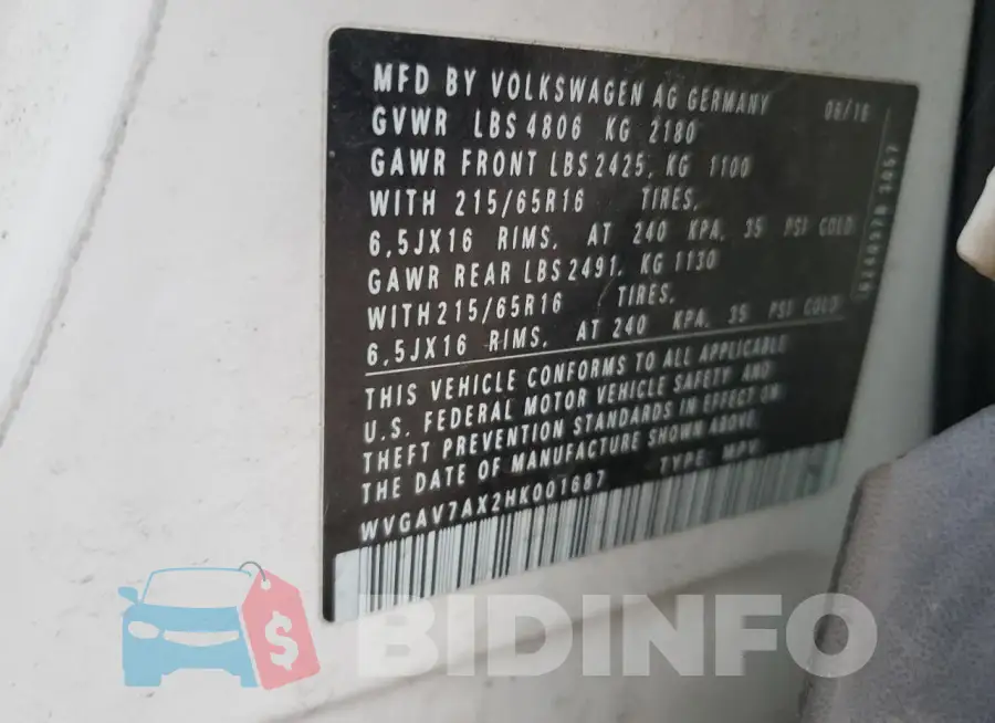 WVGAV7AX2HK001687 Photo# 14