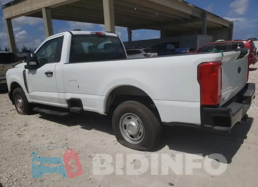 1FTBF2AA9PED40870 Photo# 2