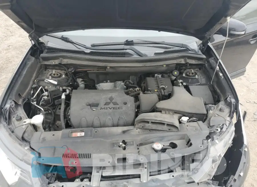 JA4AD3A36JZ028489 Photo# 12