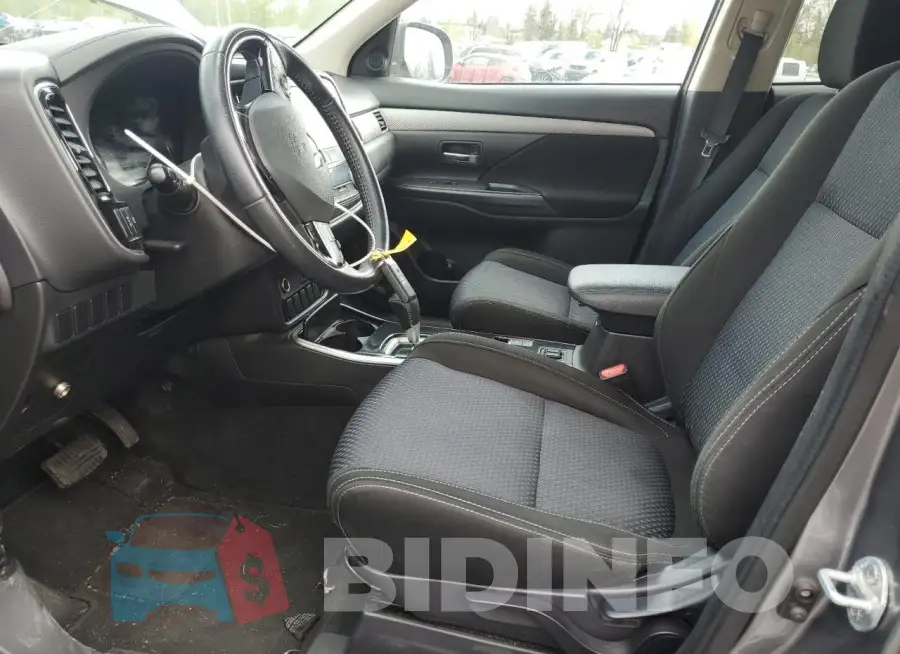 JA4AZ3A33JZ042965 Photo# 7