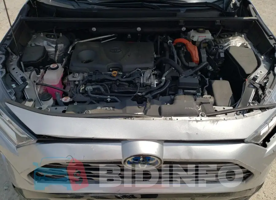 2T3EWRFV8KW012147 Photo# 11