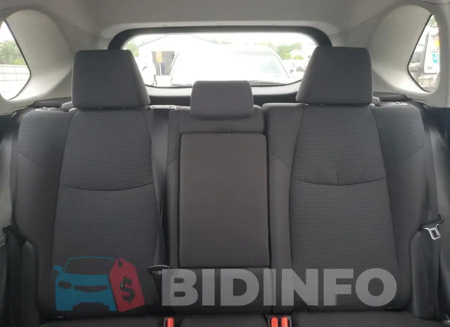 2T3G1RFV0MC160823 Photo# 10