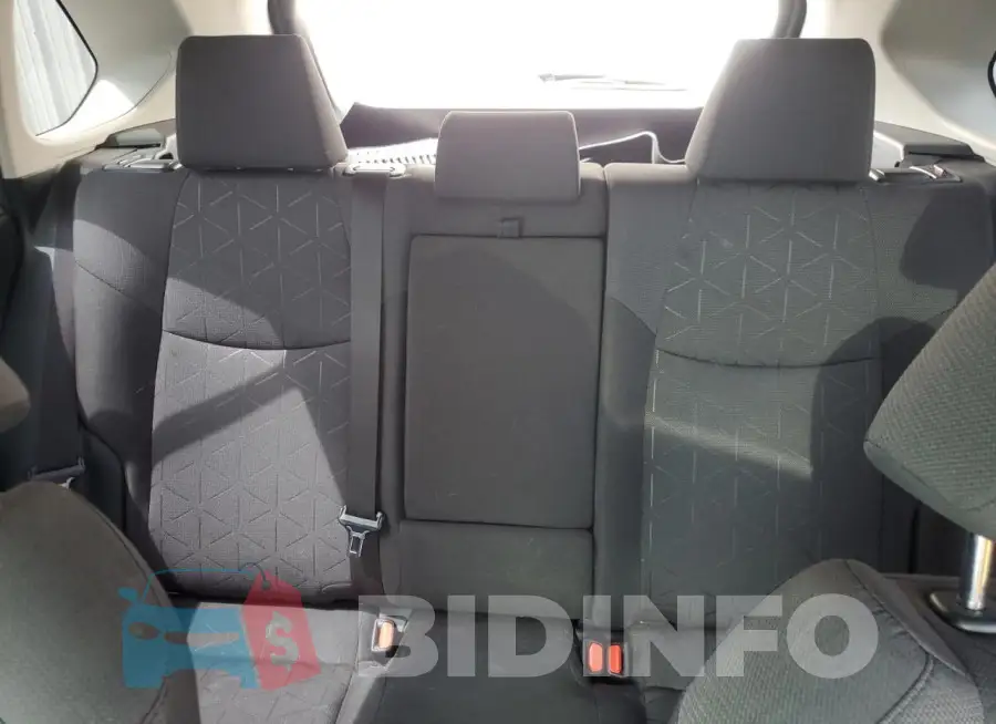 JTMW1RFVXLJ017255 Photo# 10