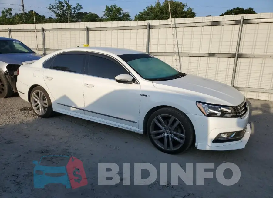 1VWDT7A33HC075132 Photo# 4