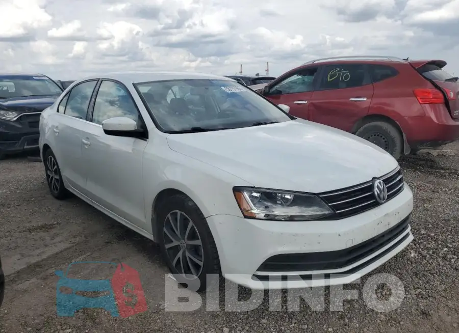 3VW2B7AJXHM348896 Photo# 4