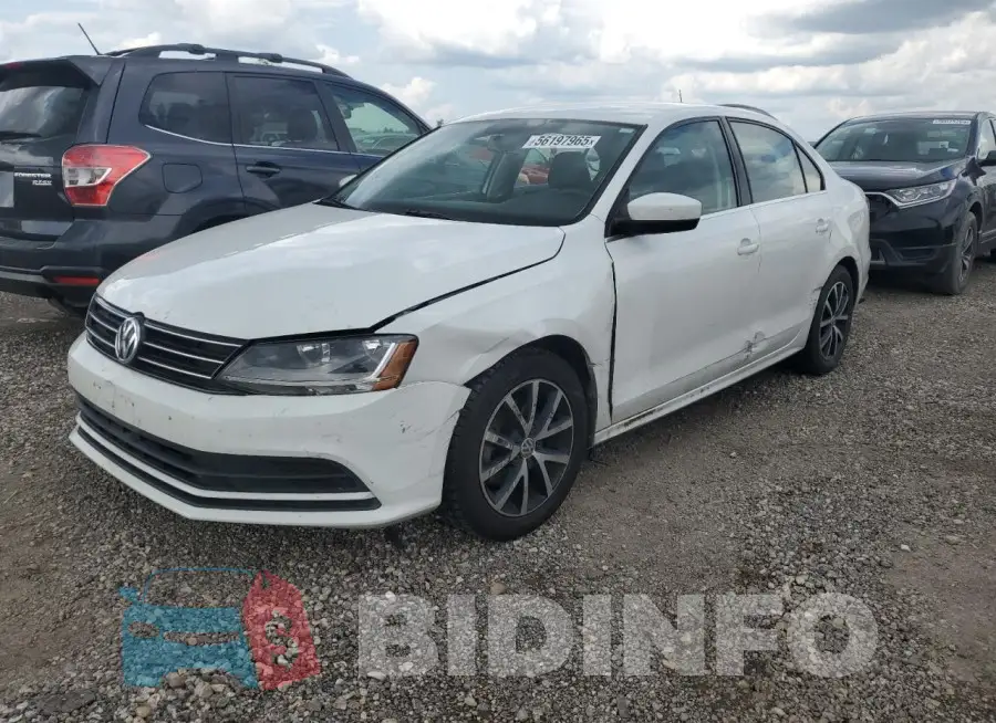 3VW2B7AJXHM348896 Photo# 1