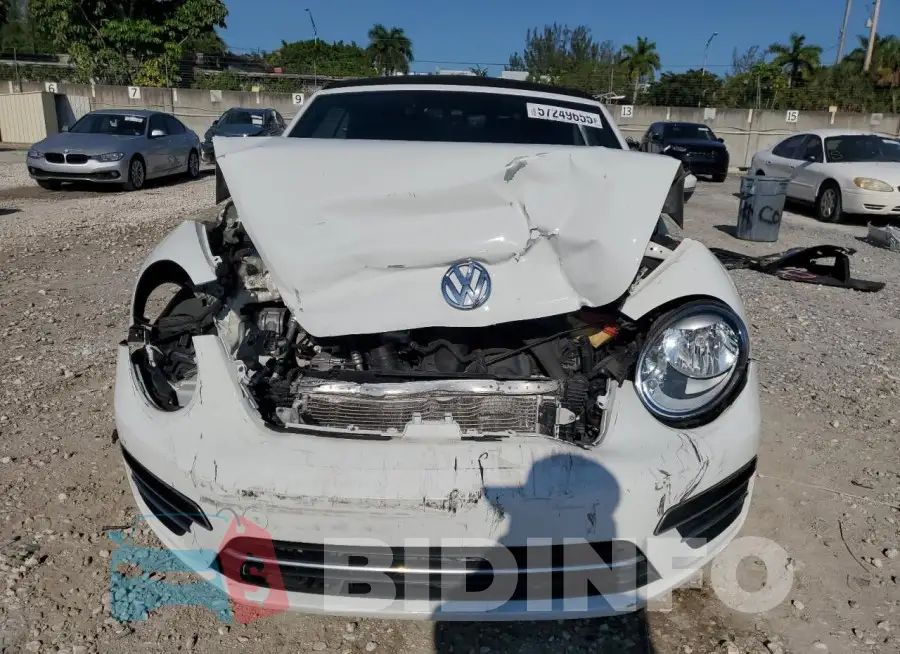 3VW517ATXHM808642 Photo# 5