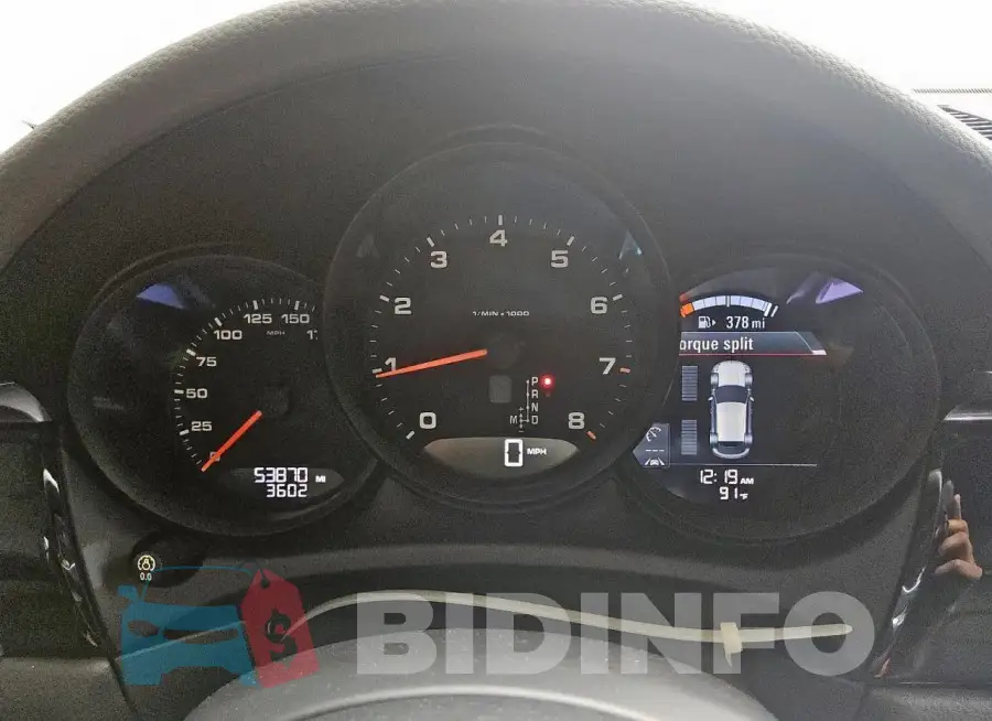 WP1AA2A56JLB13974 Photo# 9