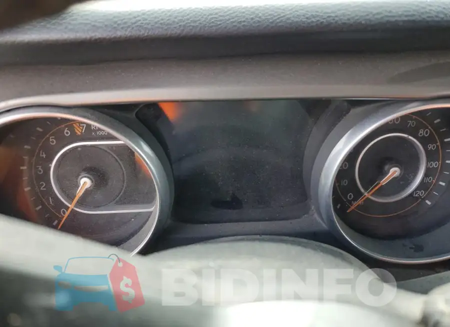 1C4HJXDG6JW165825 Photo# 9