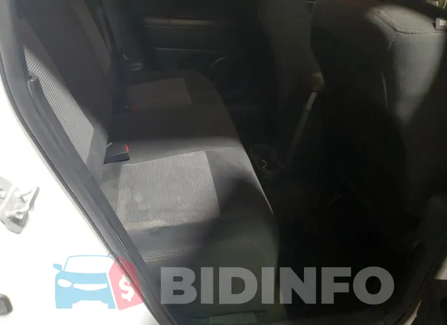 1C4NJRBB7GD557089 Photo# 11