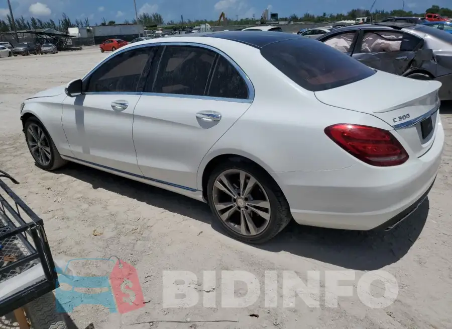 55SWF4JB9GU151462 Photo# 2
