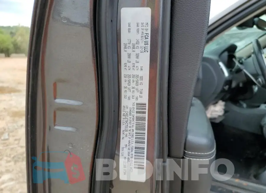 1C4SDJET8HC753128 Photo# 14