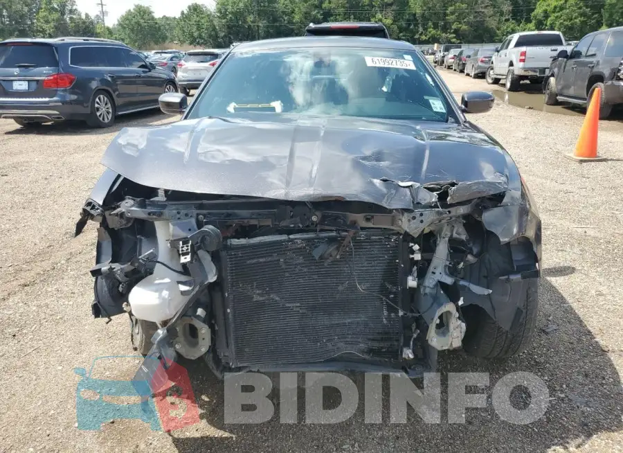 2C3CDXBG2GH146253 Photo# 5