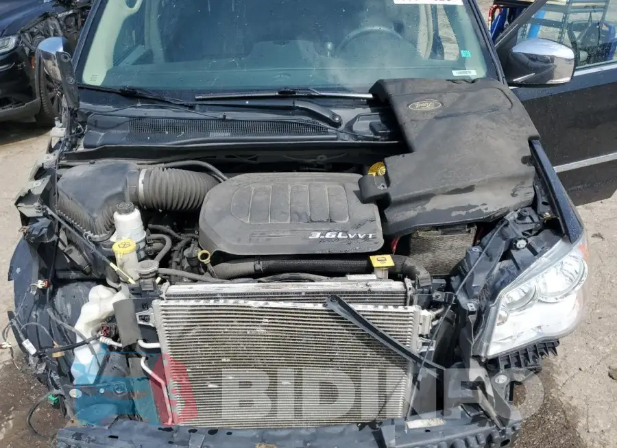 2C4RC1CG9GR305994 Photo# 12