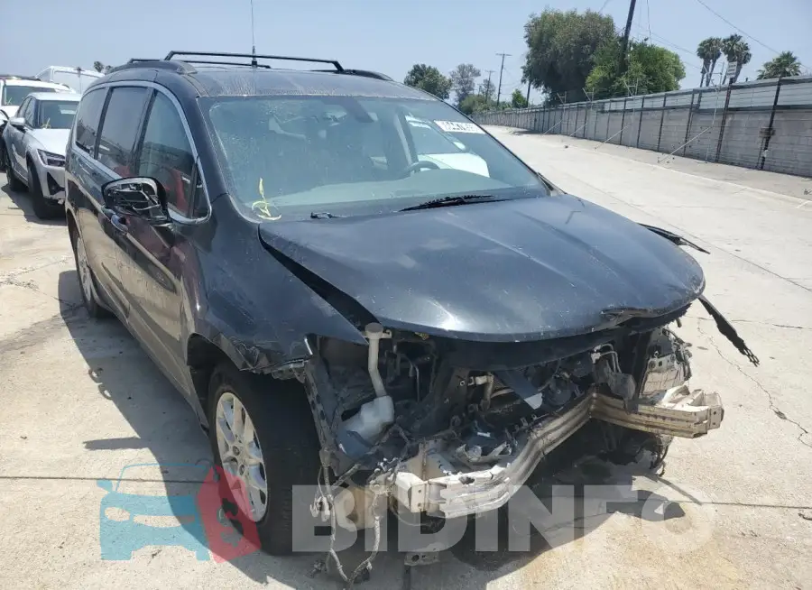 2C4RC1DG9LR184294 Photo# 4