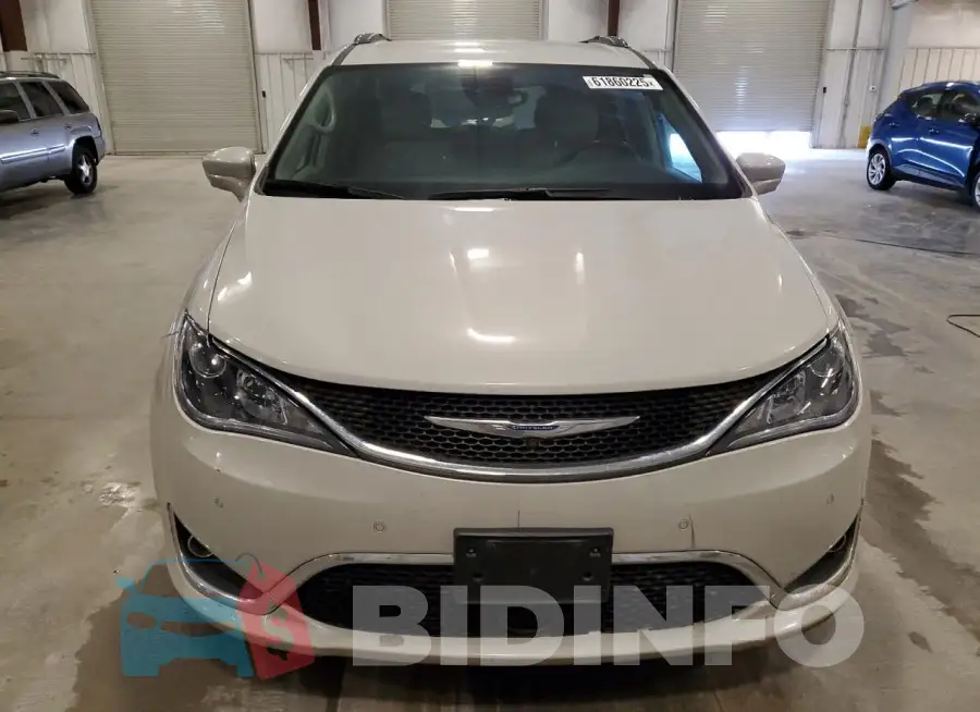 2C4RC1EG2HR638472 Photo# 5