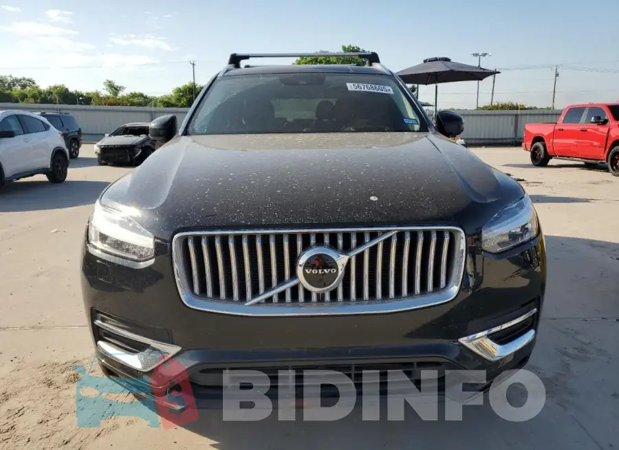 YV4A22PL7M1716627 Photo# 5