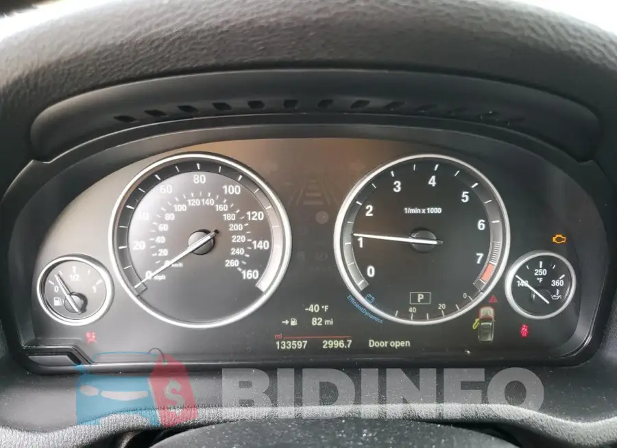 5UXWZ7C30H0V89561 Photo# 9