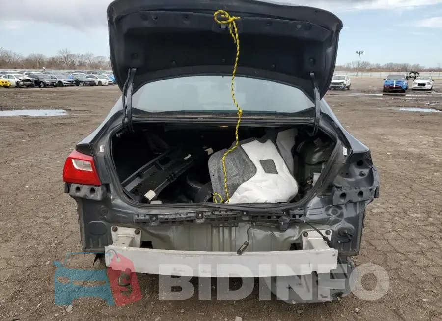 1G1ZB5ST8JF161225 Photo# 6