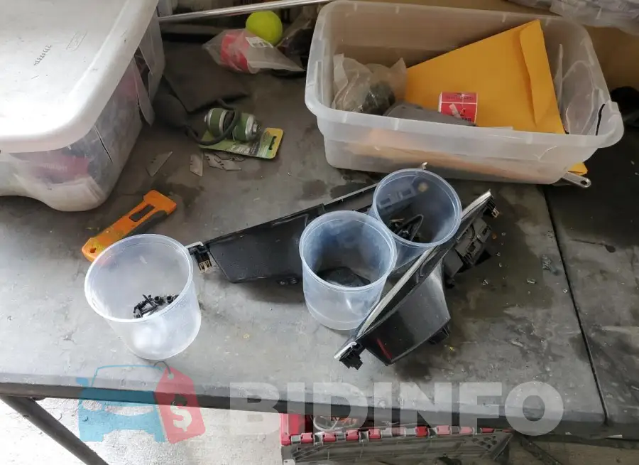 1G1ZD5ST0JF212520 Photo# 12