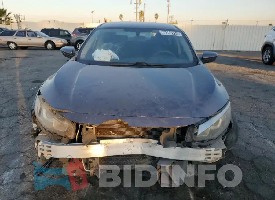 19XFC2F55HE007268 Photo# 5