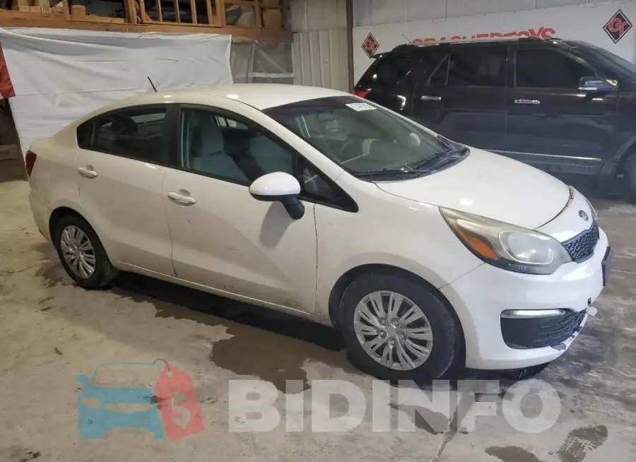 KNADM4A30G6696255 Photo# 4
