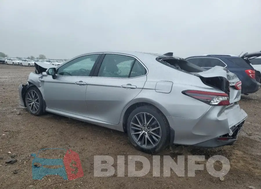 4T1F11BK7RU112811 Photo# 2