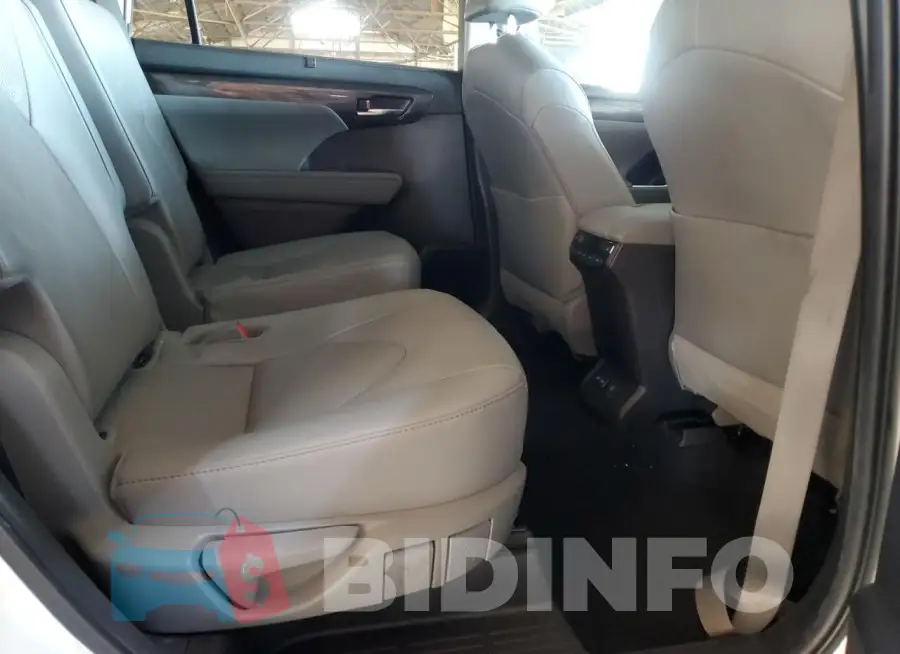 5TDFZRAH2NS110657 Photo# 11